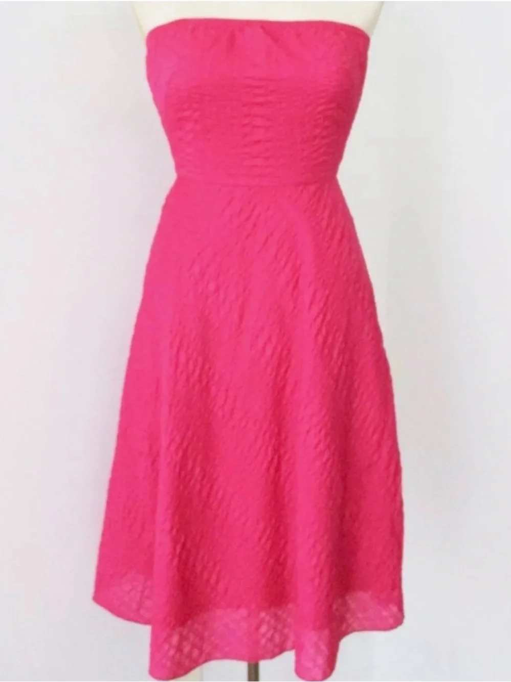 Strapless pink linen Midi Dress